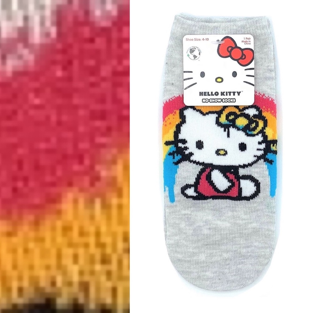 Hello Kitty Socks - Picture 5 of 16